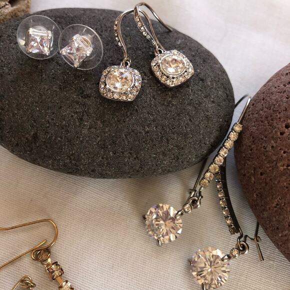 Bundle of 13 Earrings Silver tone Rhinestones Formal Prom Wedding Special Event - Picture 15 of 16